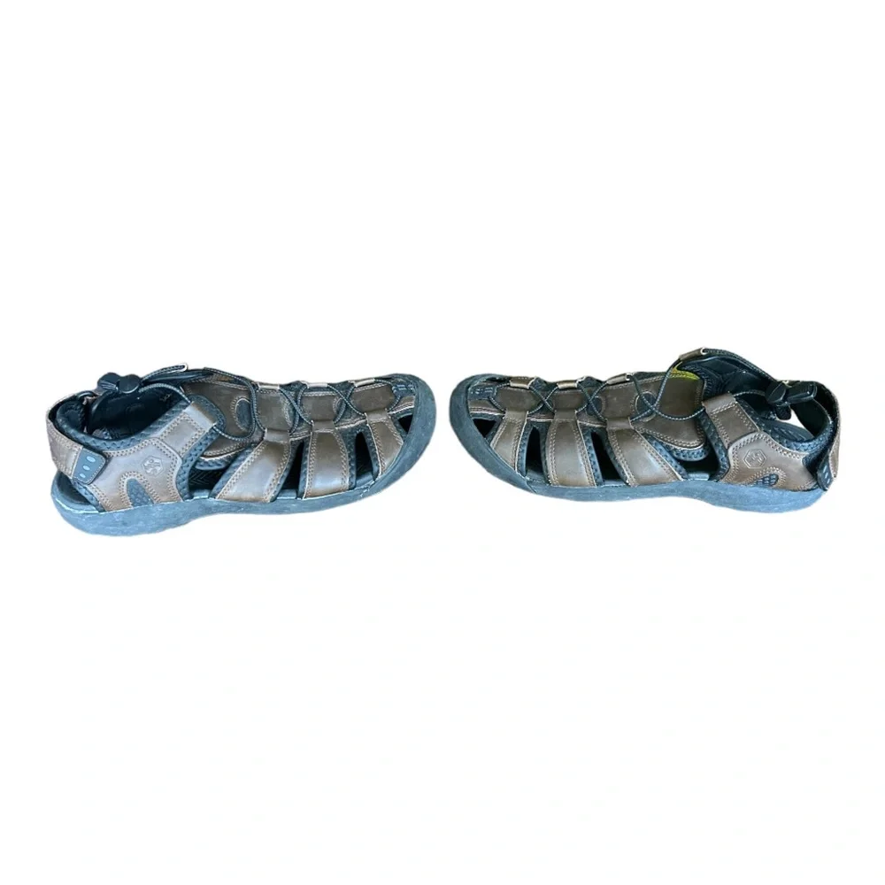 Khombu‎ Travis Adjustable Closed Toe Hiking/Fishing/outdoor Sandals